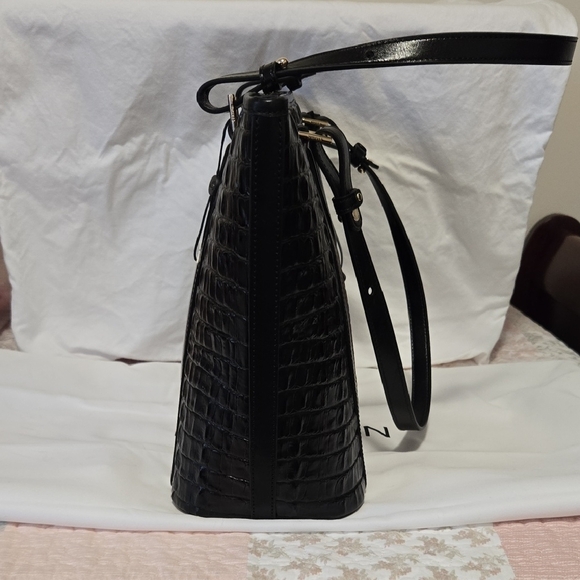 Brahmin Asher Tote in Onyx Sarastro. NWT. - Picture 11 of 16